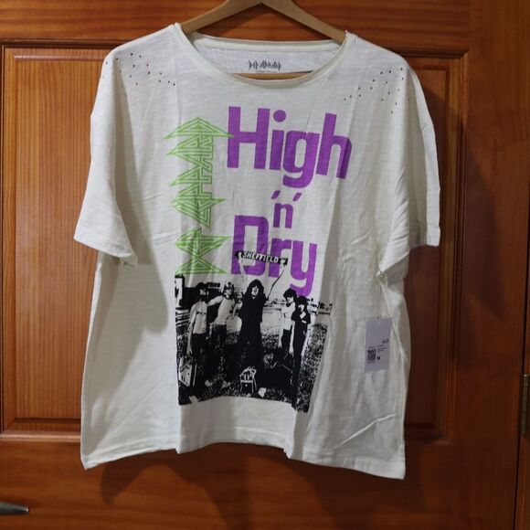 Forever 21 Graphic Def Leppard White Short Sleeve Tee Distressed Band T Medium - Picture 2 of 11